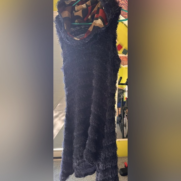 Navy blue furry tunic with contrast lining on hood, dumb clothing, size L - Picture 3 of 5